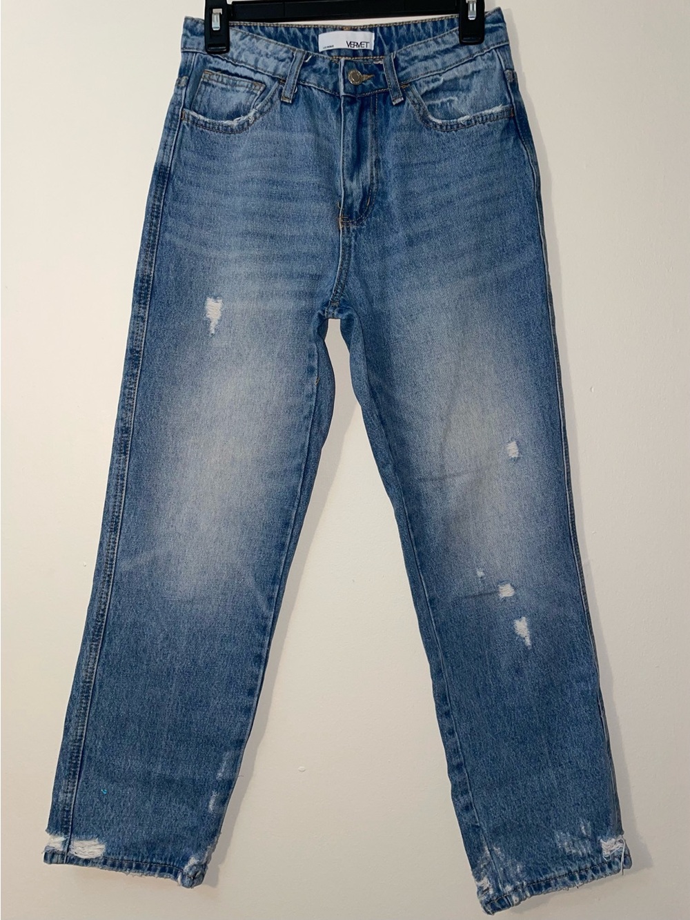 Vervet Women’s Medium Wash Ankle Cropped Distressed Denim Mom Jeans
